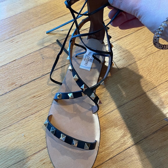 Valentino black rockstud lace up gladiator sandals - Picture 2 of 7